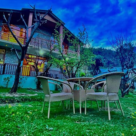 The Manu Emerald # Farmhouse # Top Selling Cottage In Manali # Peaceful Heritage Cozy Stay # Lawn With Bonfire # Most Awarded Zewnętrze zdjęcie