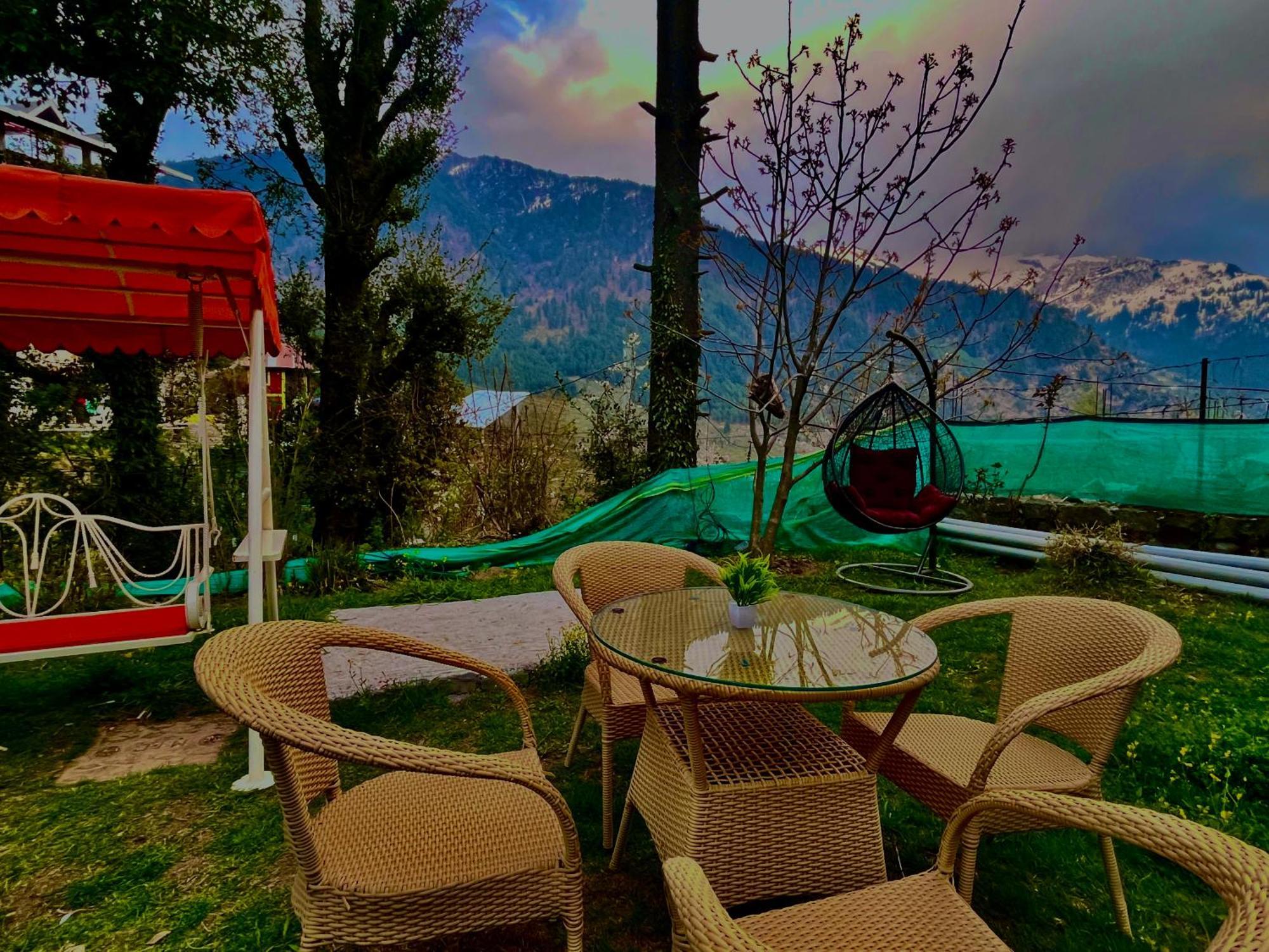 The Manu Emerald # Farmhouse # Top Selling Cottage In Manali # Peaceful Heritage Cozy Stay # Lawn With Bonfire # Most Awarded Zewnętrze zdjęcie