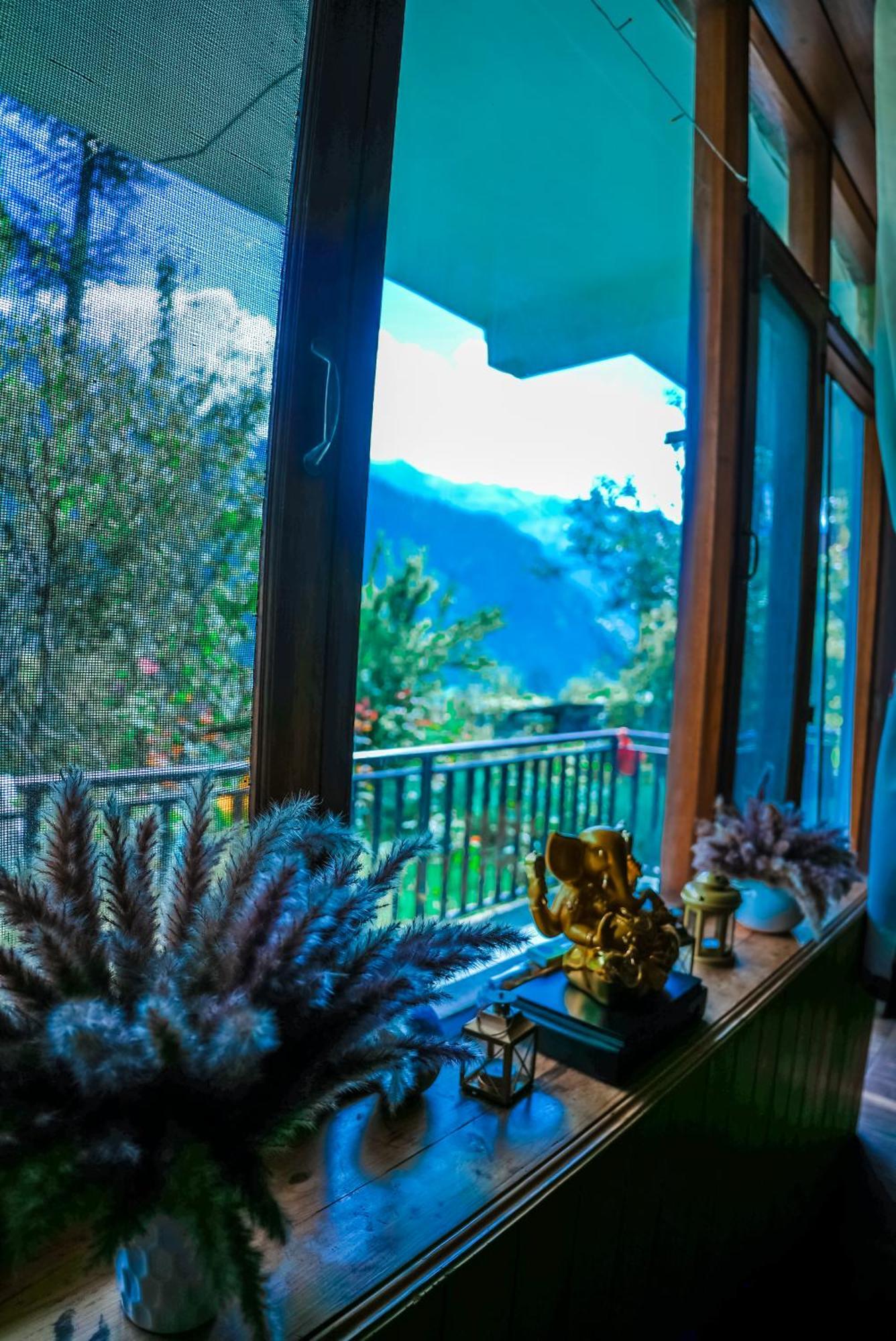 The Manu Emerald # Farmhouse # Top Selling Cottage In Manali # Peaceful Heritage Cozy Stay # Lawn With Bonfire # Most Awarded Zewnętrze zdjęcie