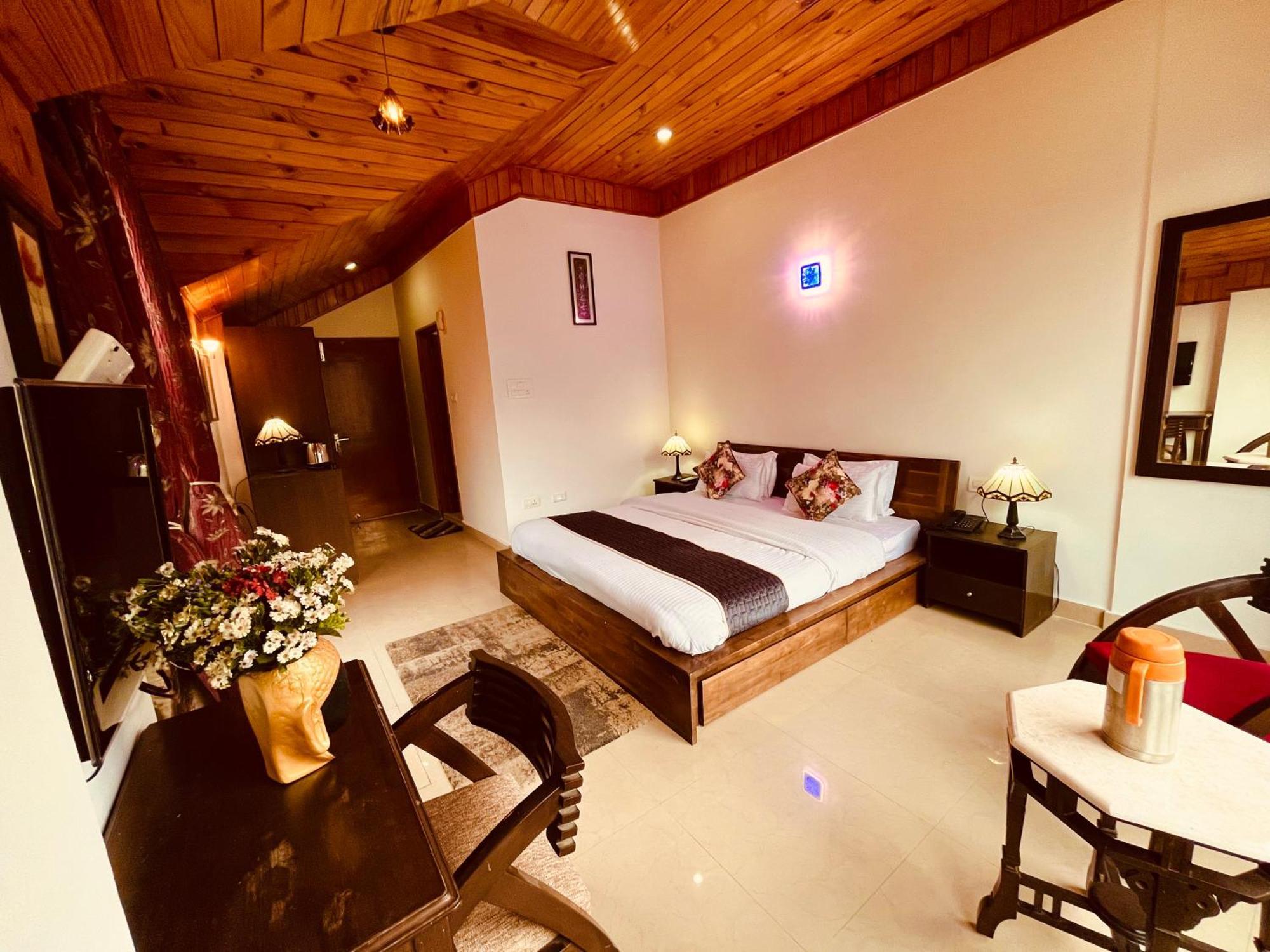 The Manu Emerald # Farmhouse # Top Selling Cottage In Manali # Peaceful Heritage Cozy Stay # Lawn With Bonfire # Most Awarded Zewnętrze zdjęcie