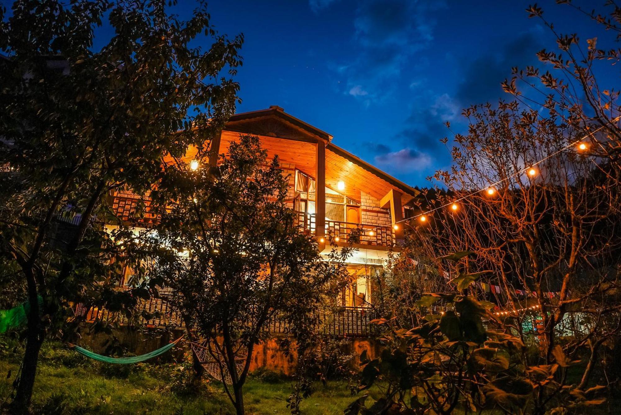 The Manu Emerald # Farmhouse # Top Selling Cottage In Manali # Peaceful Heritage Cozy Stay # Lawn With Bonfire # Most Awarded Zewnętrze zdjęcie